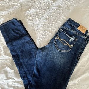 Abercrombie & Fitch Super Skinny Women’s Jeans Sz. 6R W-28 L-31